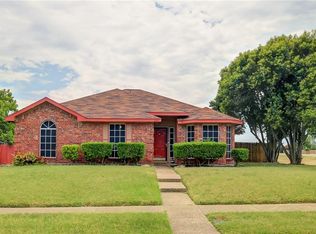 1101 Grounds Rd, Cedar Hill, TX 75104