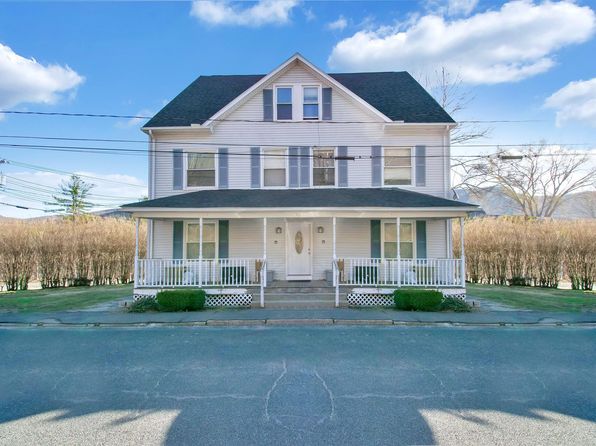 315 Woronoco Rd #B