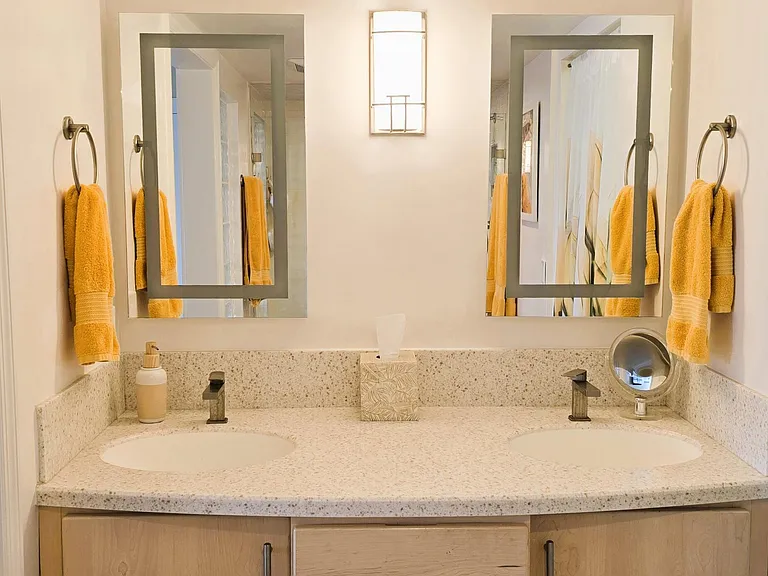 60 Yacht Club Dr #405 — Photo 19