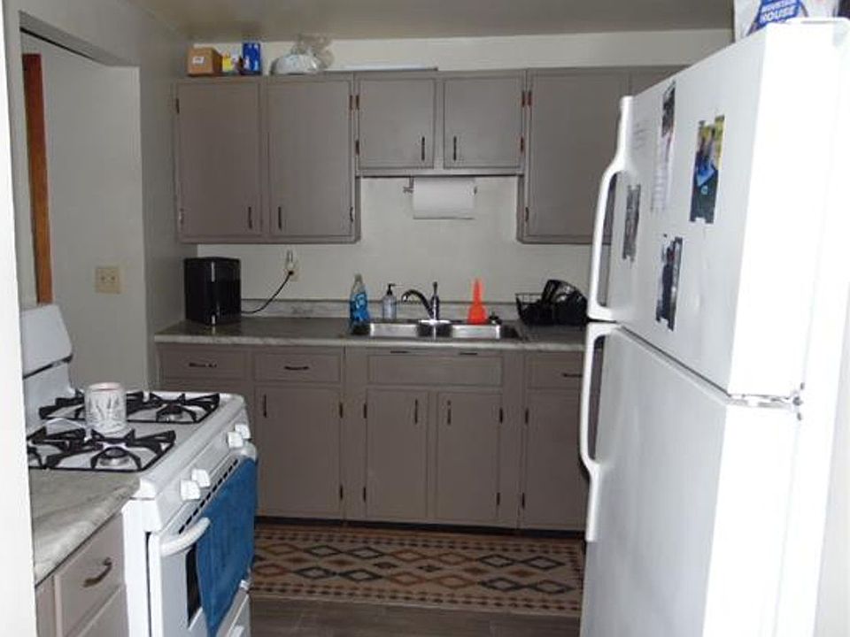 1st image of 1300 8th St #7