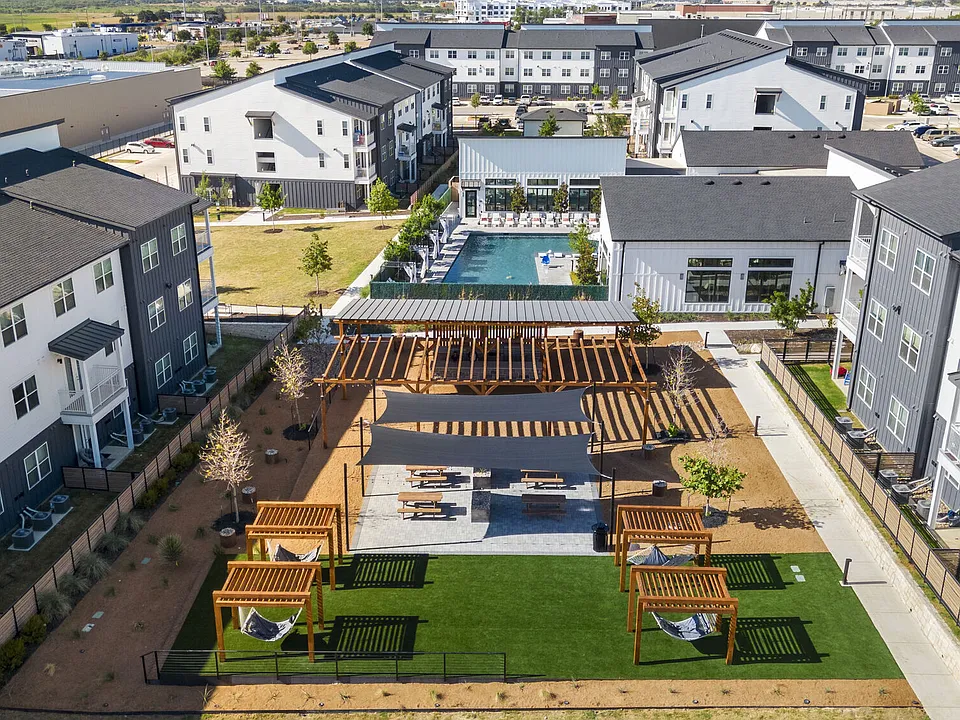 The Chloe apartments community photo