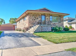 6347 W 89th Pl, Oak Lawn, IL