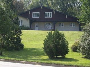 11001 Bell Rd, Lemont, IL 60439