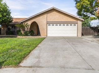 11131 Davenport Pl, Riverside, CA 92505