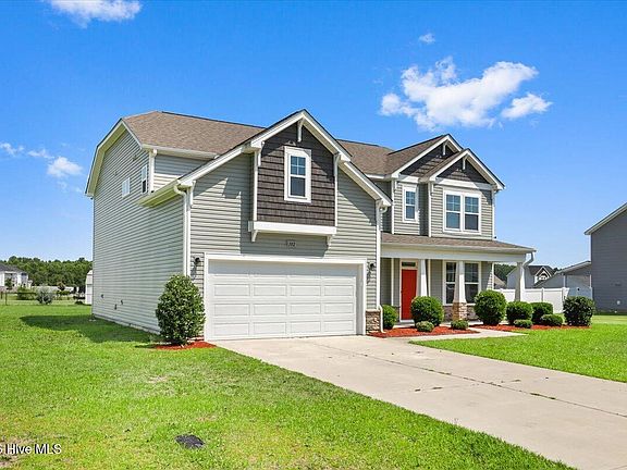 3rd image of 102 Bollienger Drive