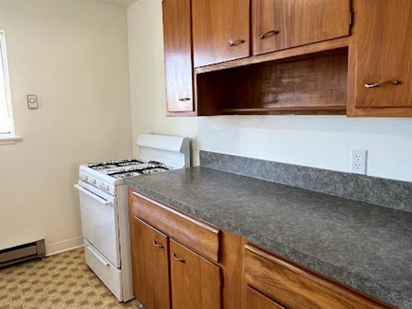 525 W Pacific St APT 15