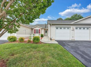 8410 Stoney Corner Ln, Roanoke, VA 24019