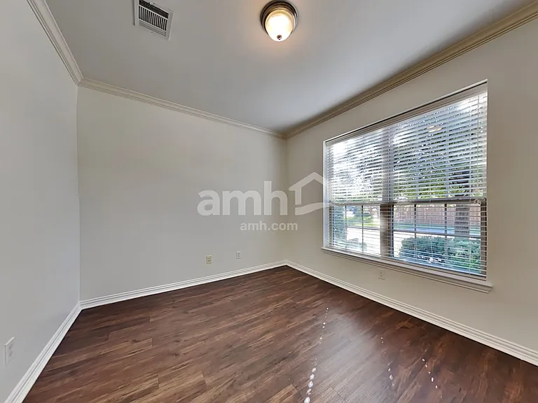 813 Lovebird Ln — Photo 25