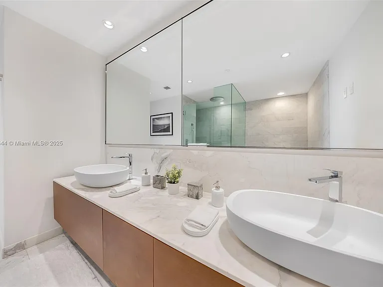10201 Collins Ave #305 — Photo 12