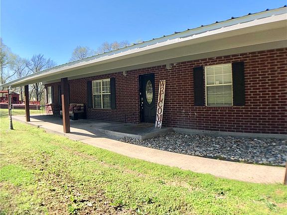 2nd image of 305 County Road 1211