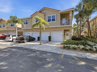 114 Lighthouse Cir APT J, Tequesta, FL 33469