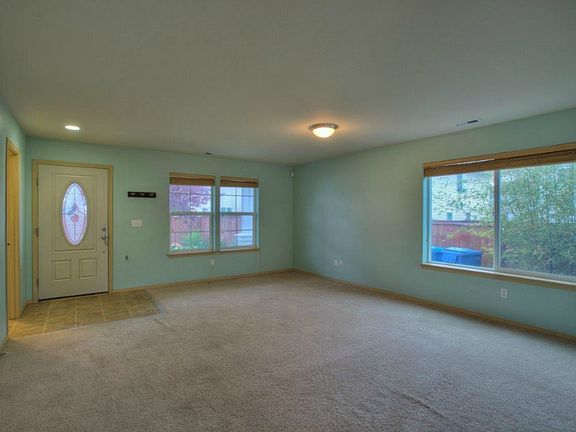 2nd image of 19613 99th St E