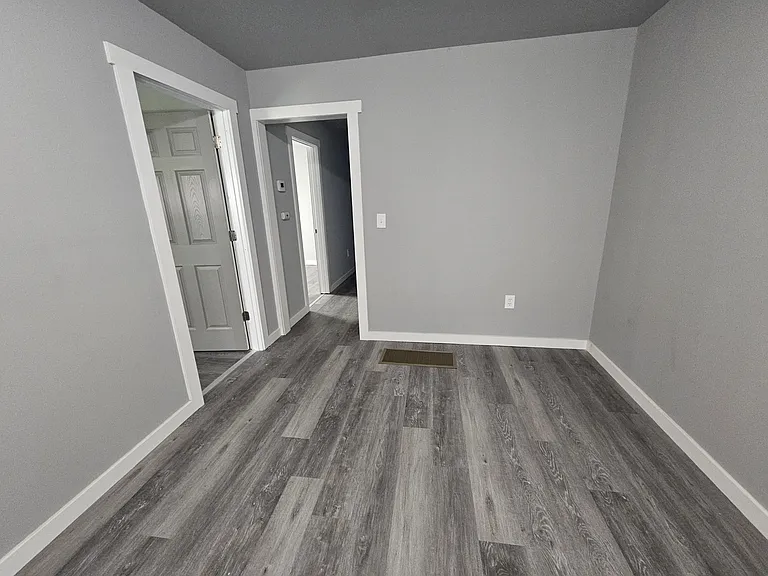 2172 Louisiana St — Photo 2