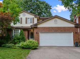 7297 Green Boughs Rd, Niagara Falls, ON L2J 3Y8