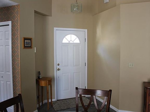 3rd image of 4267 Pebble Pointe Dr