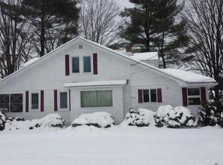 114 10th St, Matamoras, PA 18336