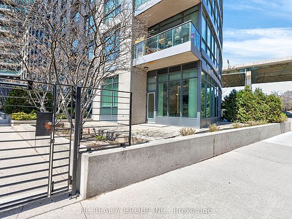 5th image of 231 Fort York Blvd #121