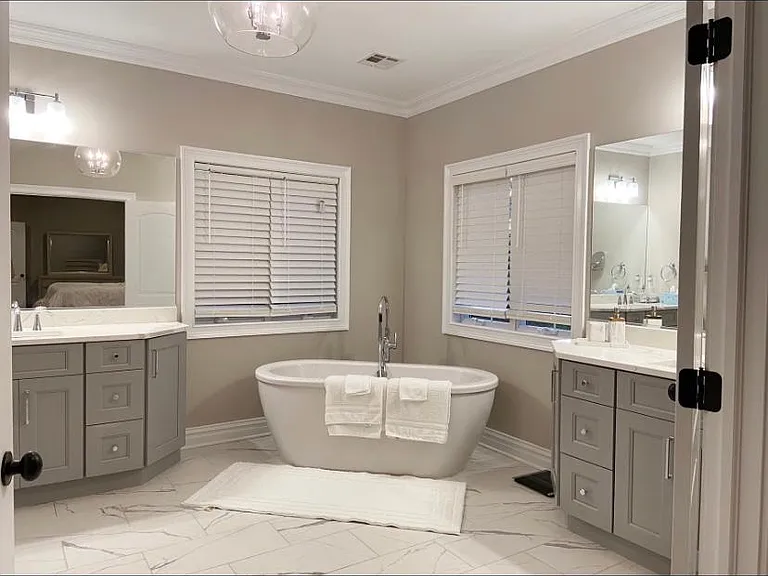 Master bath