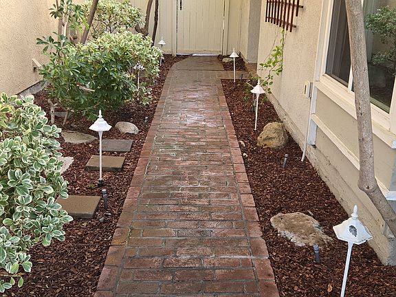 Peaceful walkway to front door