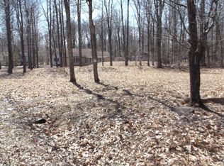 3122 Hamlet Dr, Tobyhanna, PA 18466