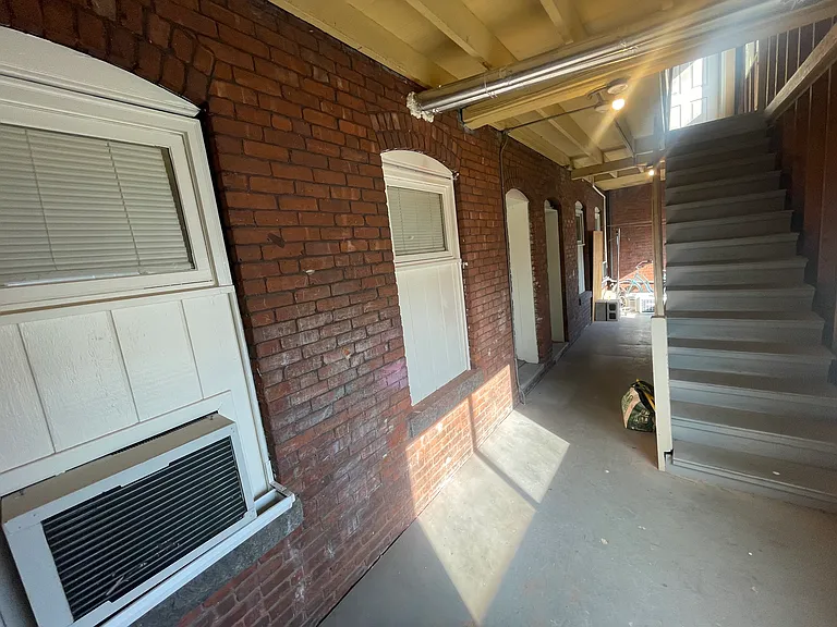 149 Shrewsbury St #2 — Photo 4