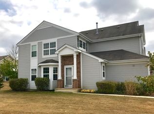 32471 N Rushmore Ave, Lakemoor, IL 60051