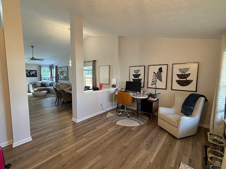 218 Walter Ct — Photo 14