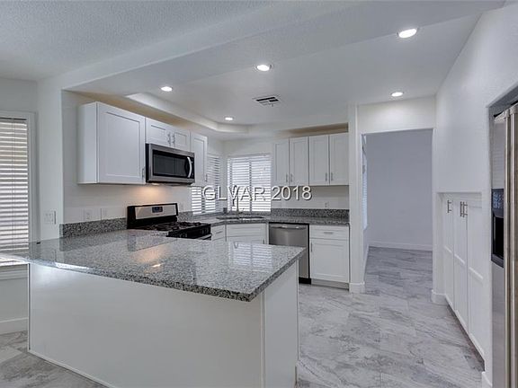 2nd image of 2109 Harbor Cliff Dr