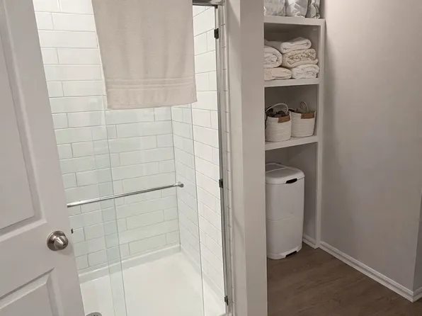 6415 Foxtail Park Dr, Bartlesville, OK 74006