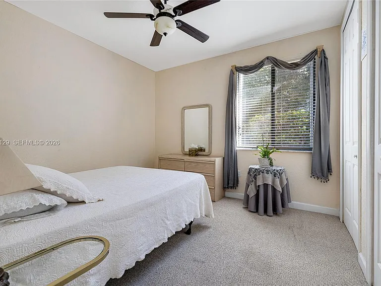 19086 SW 76th Ave — Photo 44