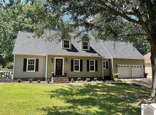 1570 Bellemeade Dr, Mayfield, KY 42066