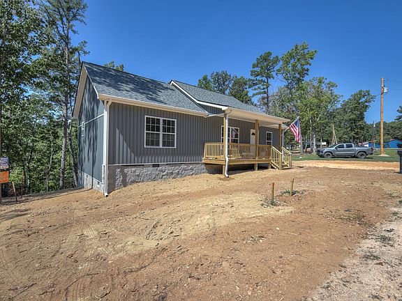 4th image of 111 Bella Way