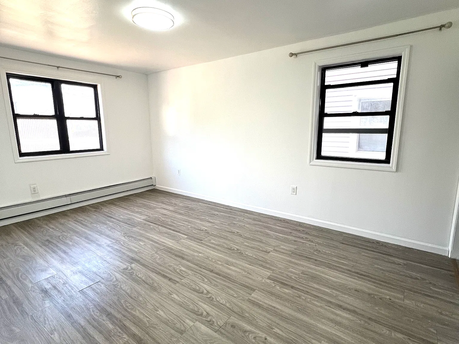 3 bed, $2,800 — Photo 3