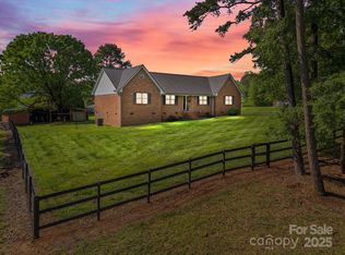425 Troutman Rd, Rockwell, NC 28138