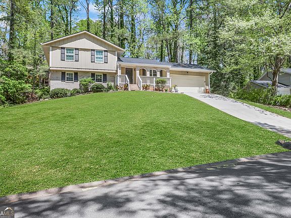 2nd image of 4329 Cedar Ridge Trl
