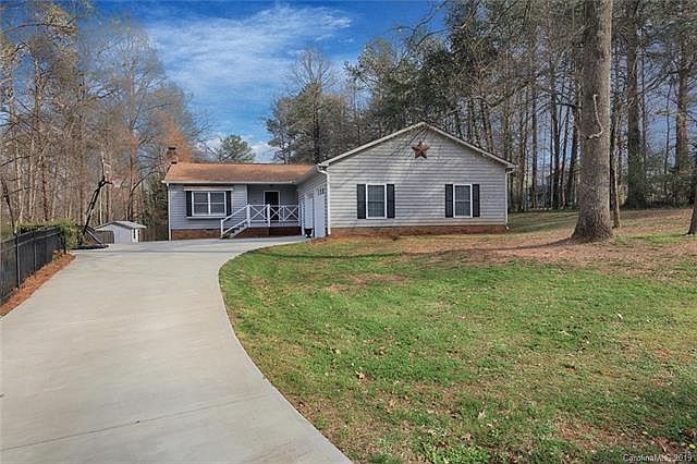 1st image of 116 Brookridge Ln