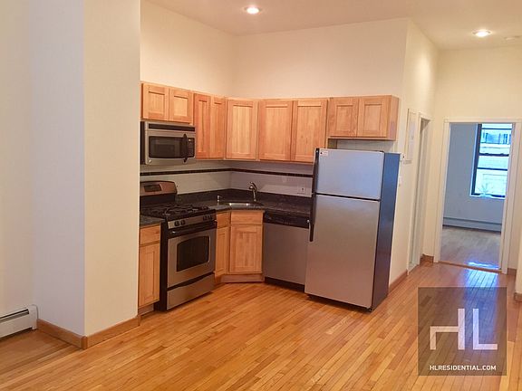 3rd image of 4467 23rd St #1