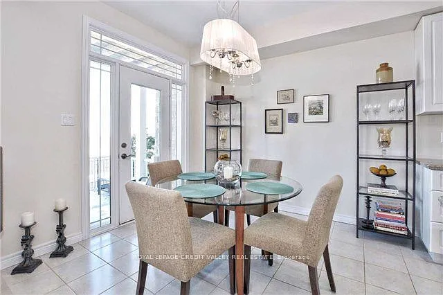 7 Lakelawn Rd #11 — Photo 6