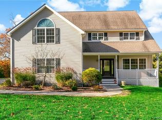 2301 Mohansic Ave, Yorktown Heights, NY 10598
