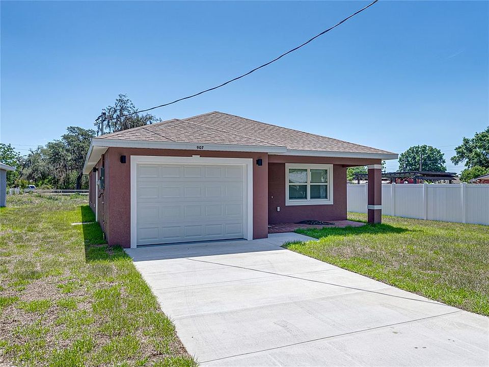 1st image of 907 N NOKOMIS AVENUE