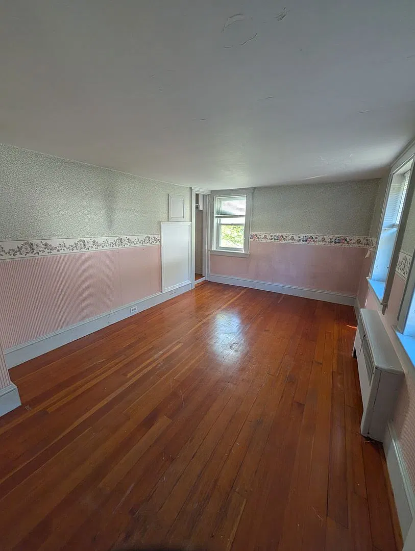 268-278 School St — Photo 2
