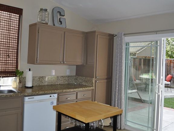5th image of 870 Paseo Dr