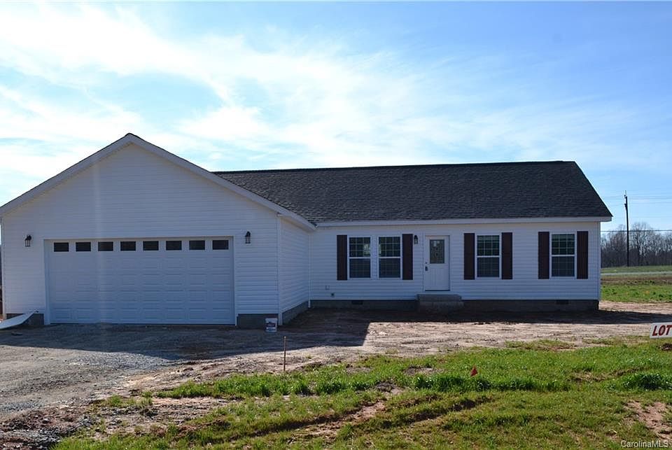 1st image of 109 Grasslands Dr #16