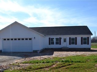 109 Grasslands Dr #16, Mooresville, NC 28115