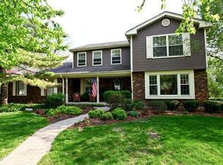 1441 Calcutta Ln, Naperville, IL 60563