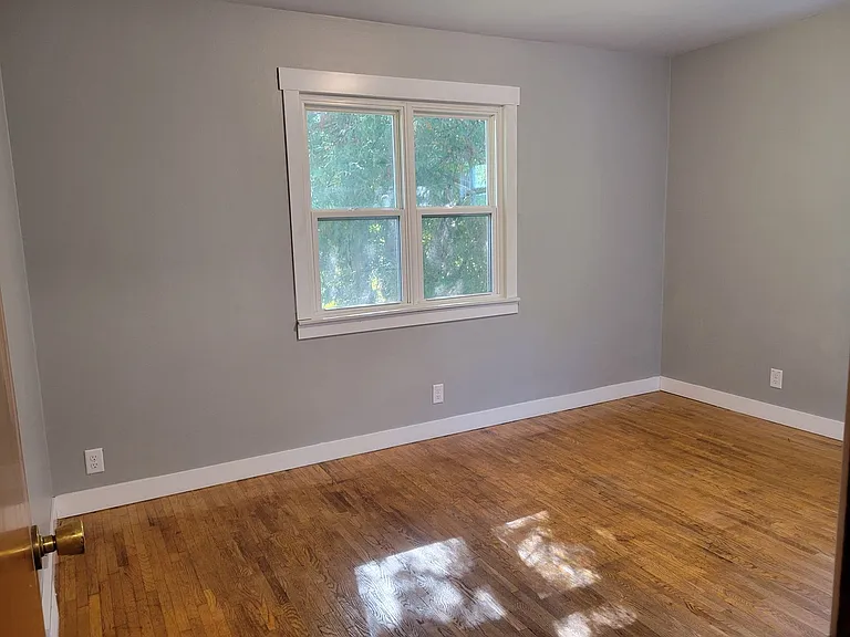 220 Church St — Photo 24