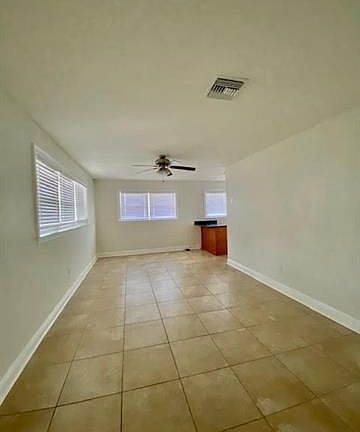 2nd image of 3202 39th St