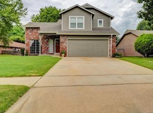 5400 S Hickory Ave, Broken Arrow, OK 74011