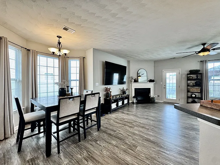 3413 Five Gait Trl — Photo 12