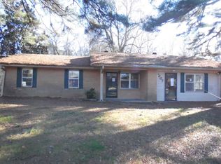 1207 Mary St, Camden, AR 71701